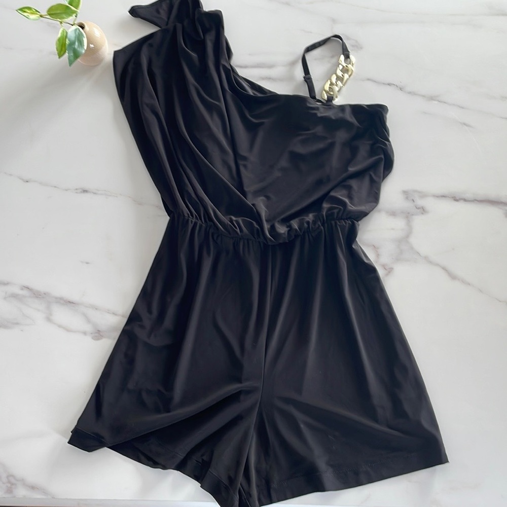 Venus Chain Link Short Romper - Picture 1 of 7